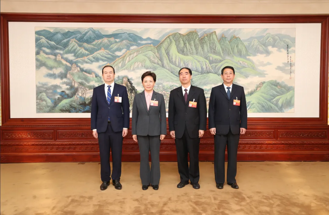 1765527193720635.png bbd97e3e-7cf3-4499-91c3-135355c6fe60.png